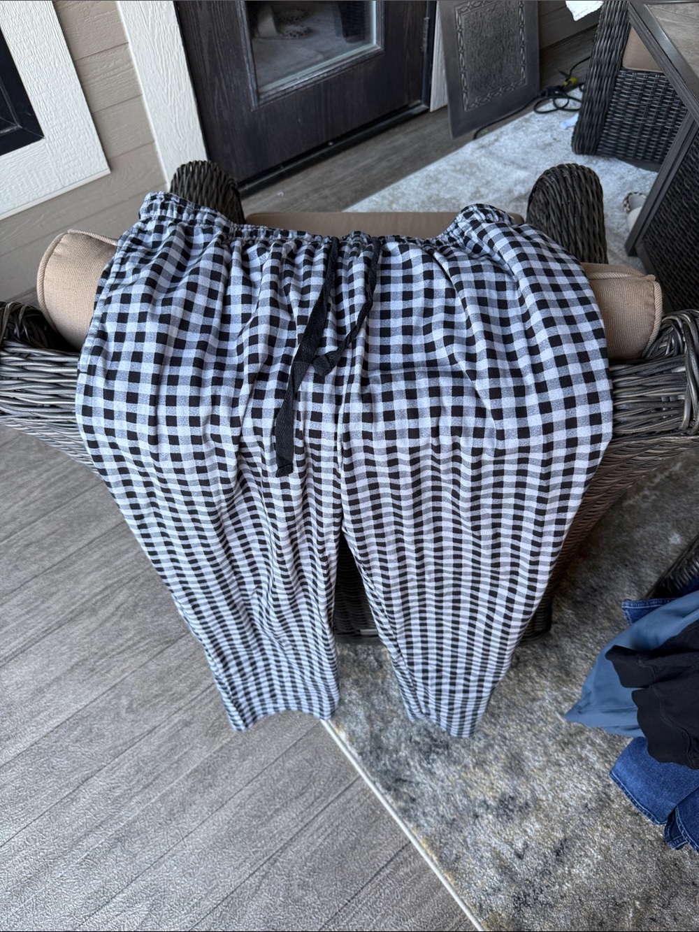 Nautica Black and White Gingham Jogger Sweatpants